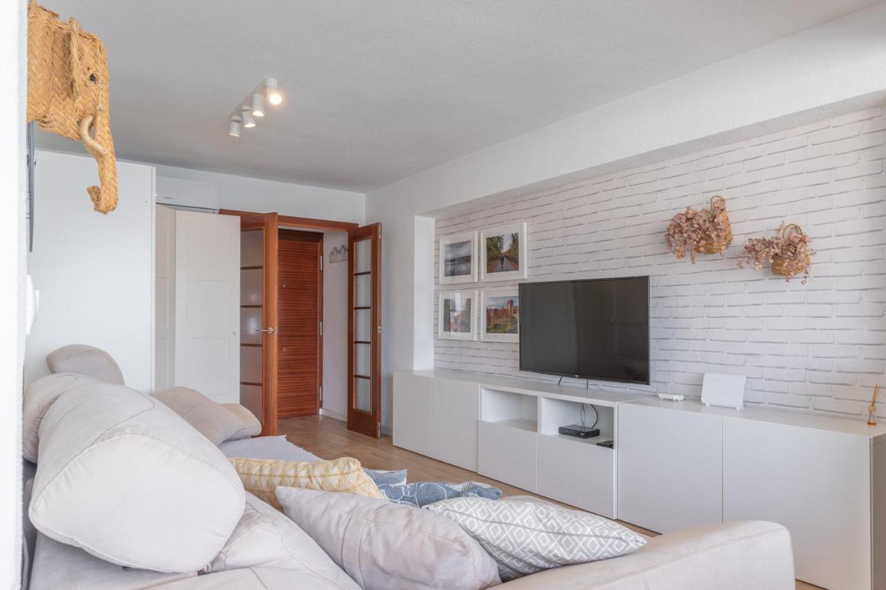 Apartamento Don Miguel 2 เบนิดอร์ม ภายนอก รูปภาพ