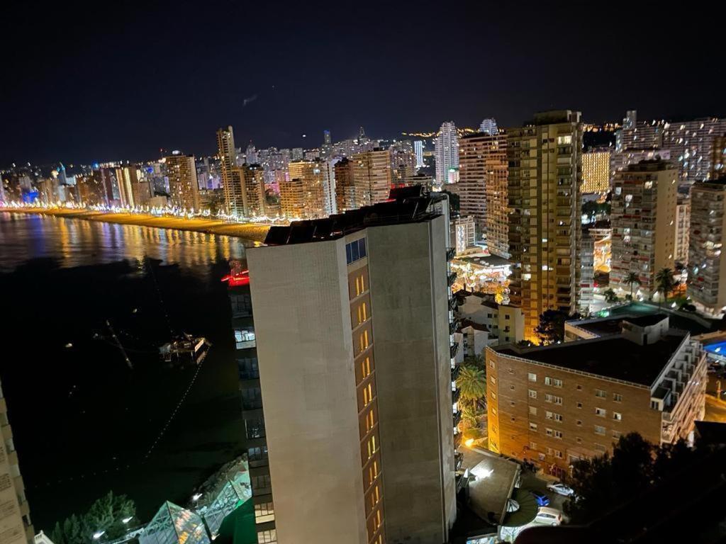 Apartamento Don Miguel 2 เบนิดอร์ม ภายนอก รูปภาพ
